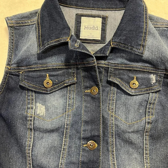 MUDD Vest Juniors Dark/Medium Wash Denim Distressed Size Medium Western Boho - Picture 3 of 10